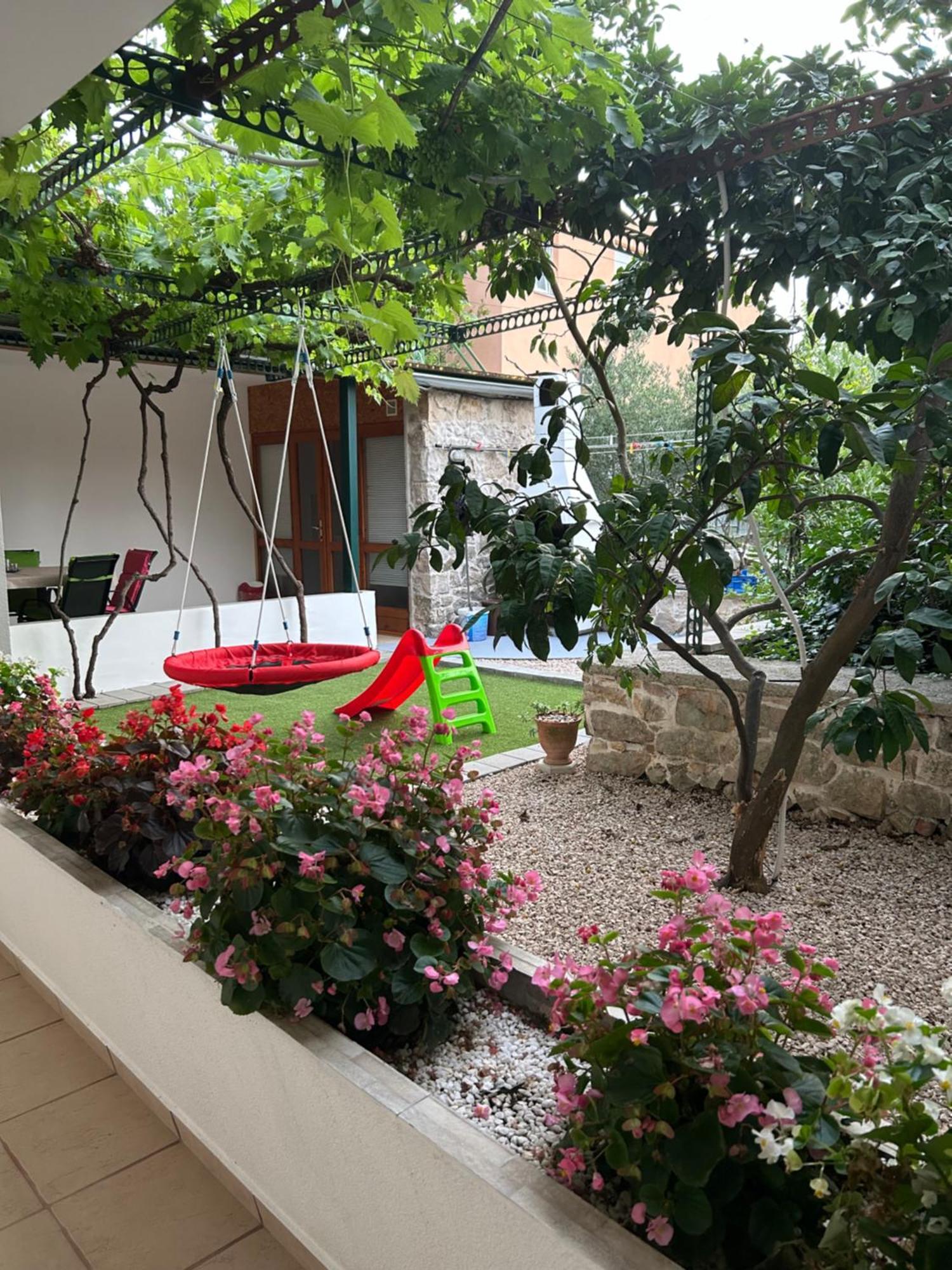 Apartment 스리마 외부 사진